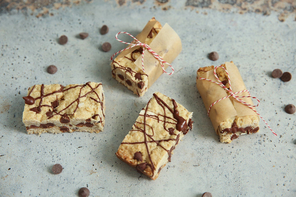Dark Chocolate Coconut Oat Bars